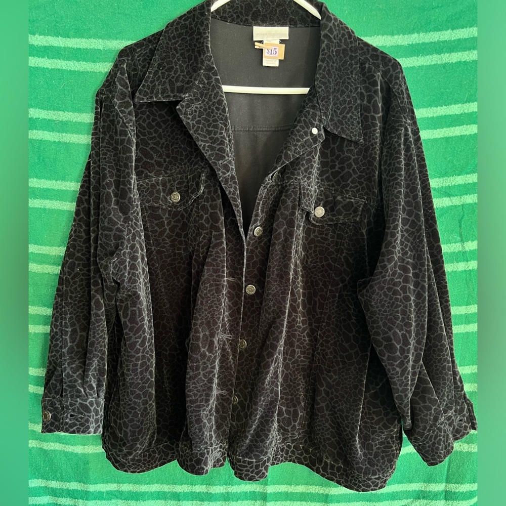 Black leopard jacket